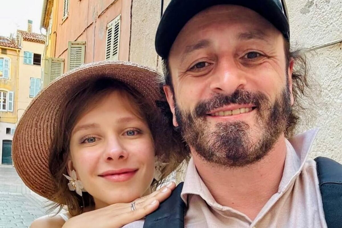    Илья Авербух и Лиза Арзамасова Социальные сети