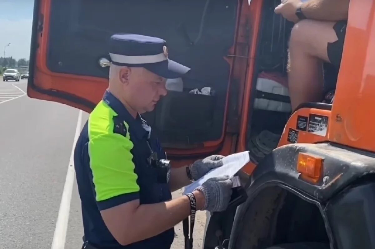    В Тверской области проверяли водителей большегрузов