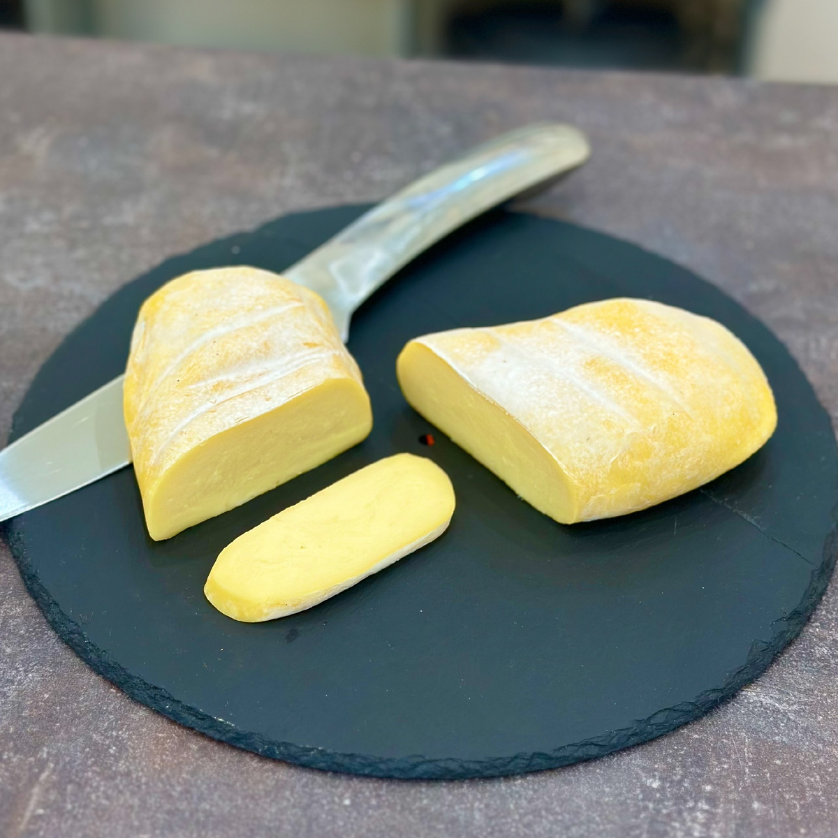 Авторский сыр Багет школы Куртинских