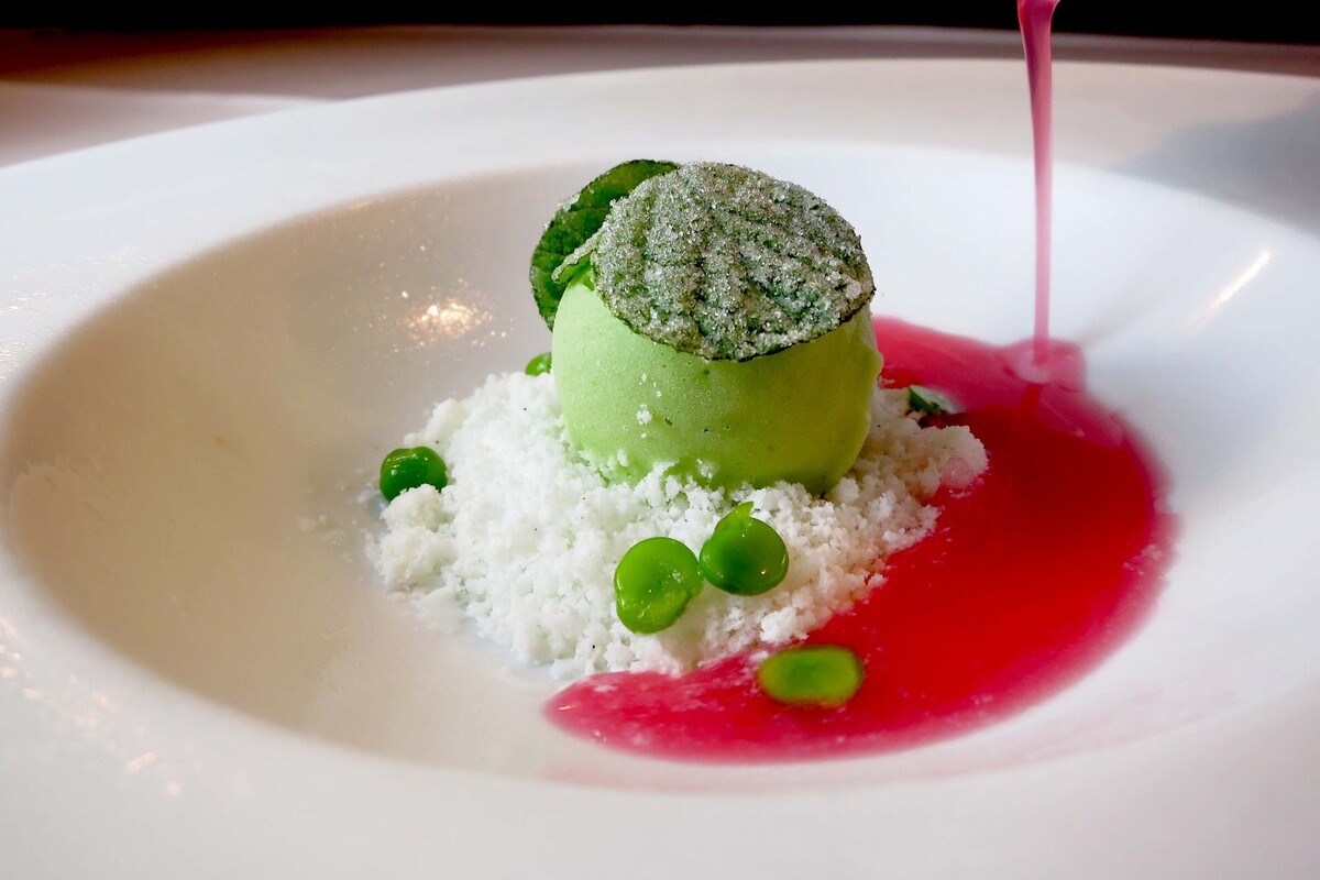    Свекольный эспрессо с лимонной пеной взорвал мой ресторан