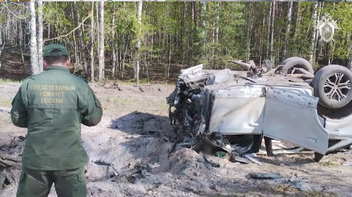    Архив фото с места взрыва автомобиля писателя Захара Прилепина. Фото: скриншот из видео пресс-службы СК РФ.