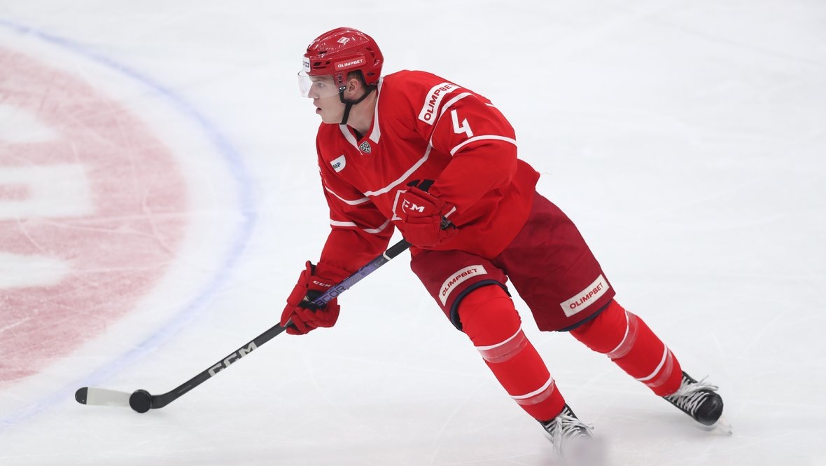    Джоуи Кин.Федор Успенский