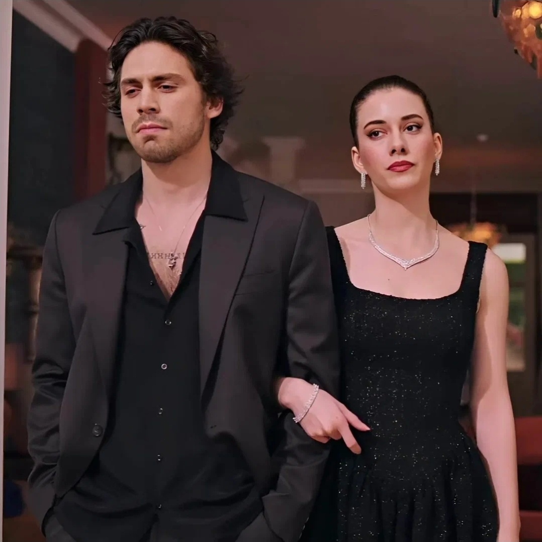 Кадр из сериала "Зимородок"с, но он рос с эмоциональном давлении.