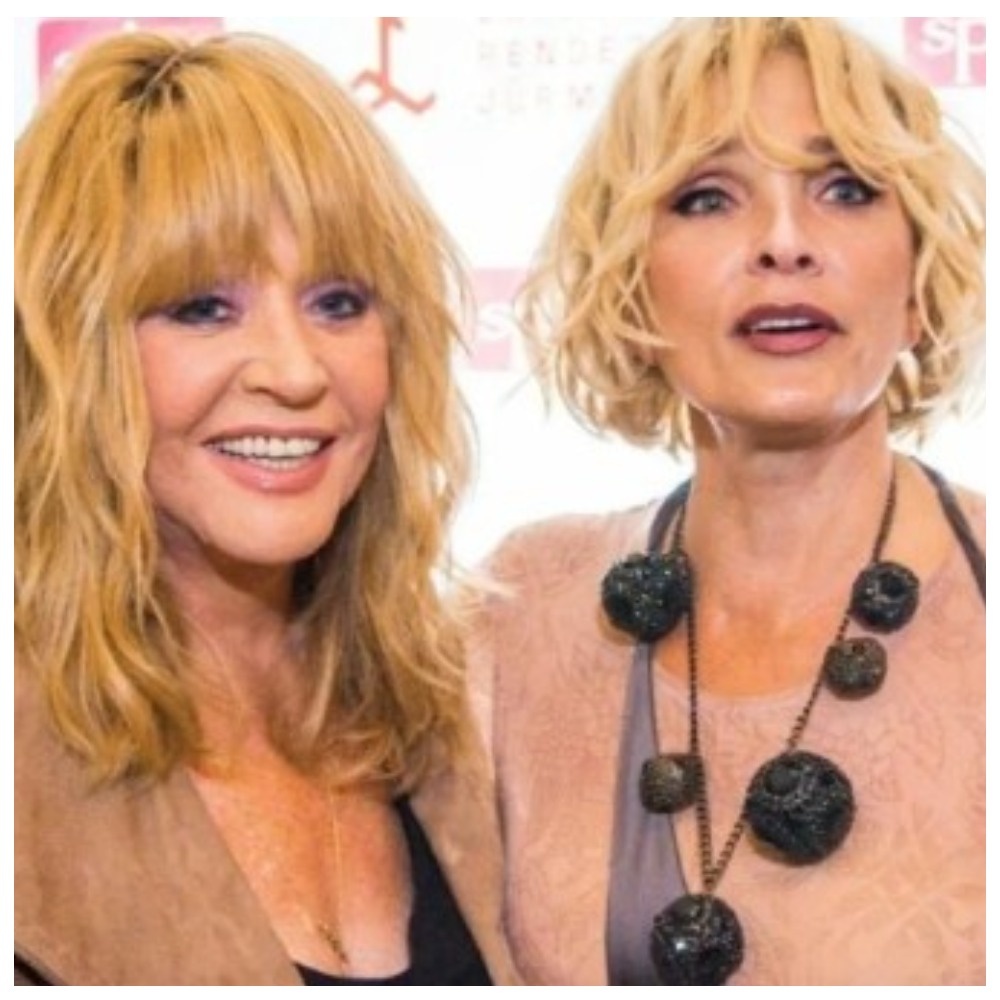 С подружкой Вайкуле 