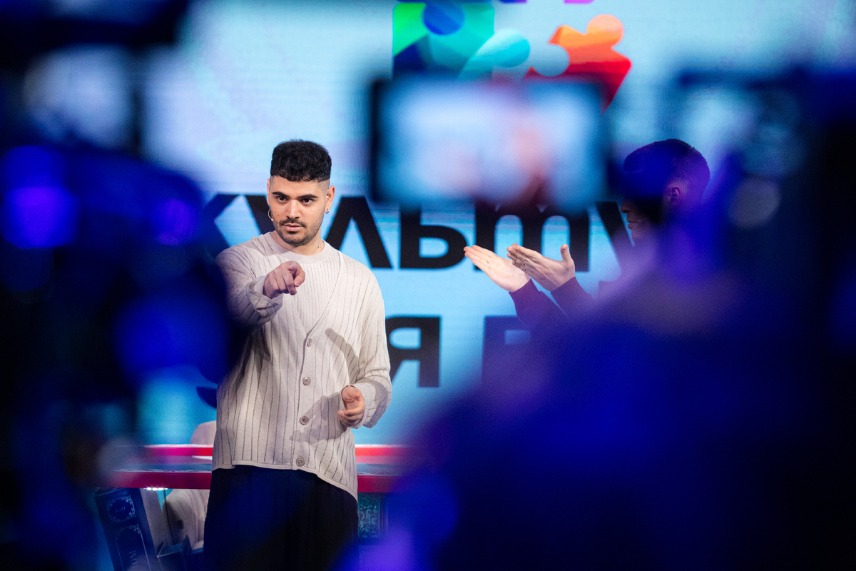 Роман Каграманов