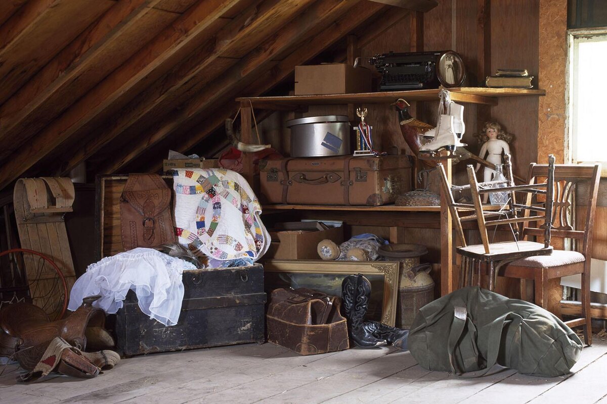 склад старых вещей