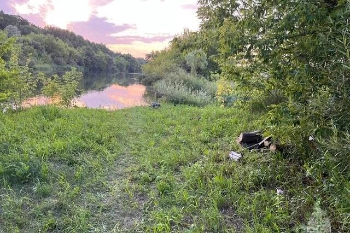    Причиной смерти ребенка и матери из многодетной семьи стал водоворот в реке