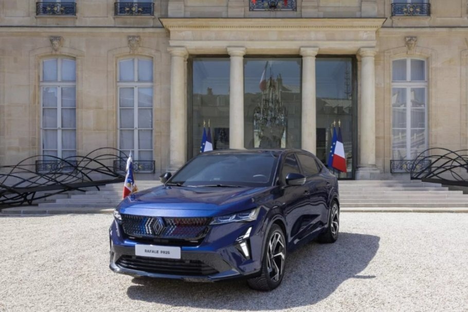 Фото Renault  📷
