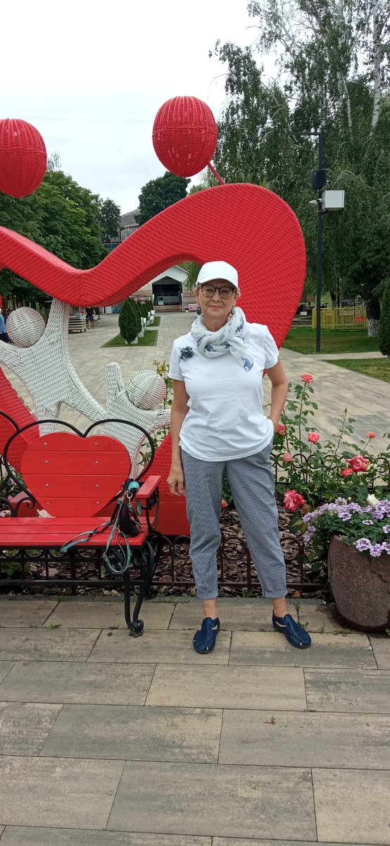 Предмет мужского вожделения уже поблёк)