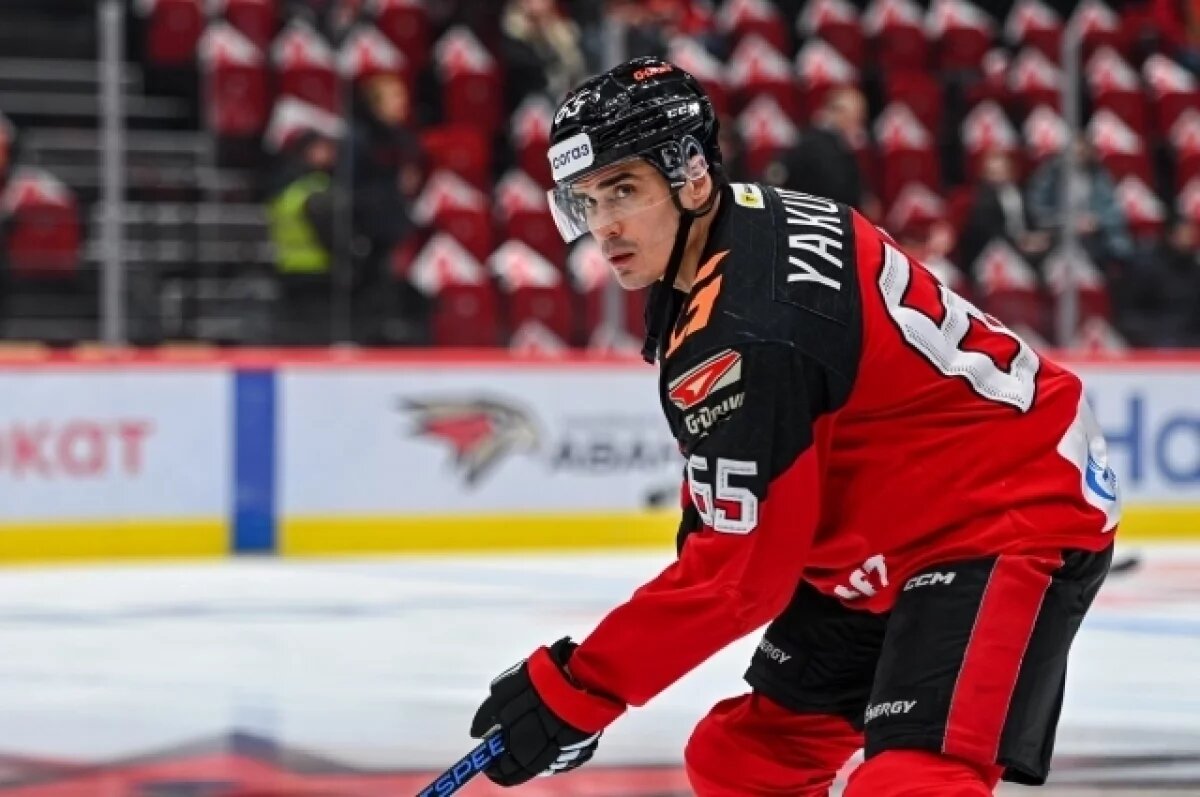    Нападающий омского «Авангарда» рассказал, в какую страну он бы не вернулся