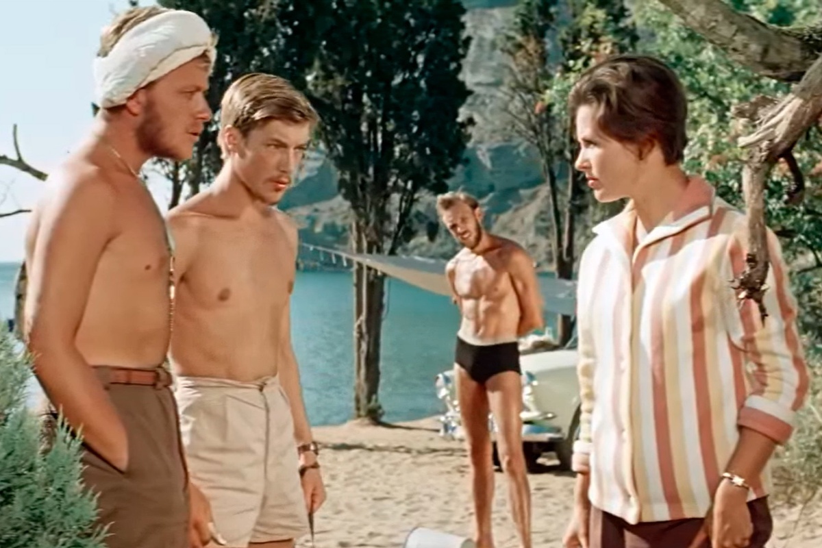   Кинопоискatomic:embed 0
