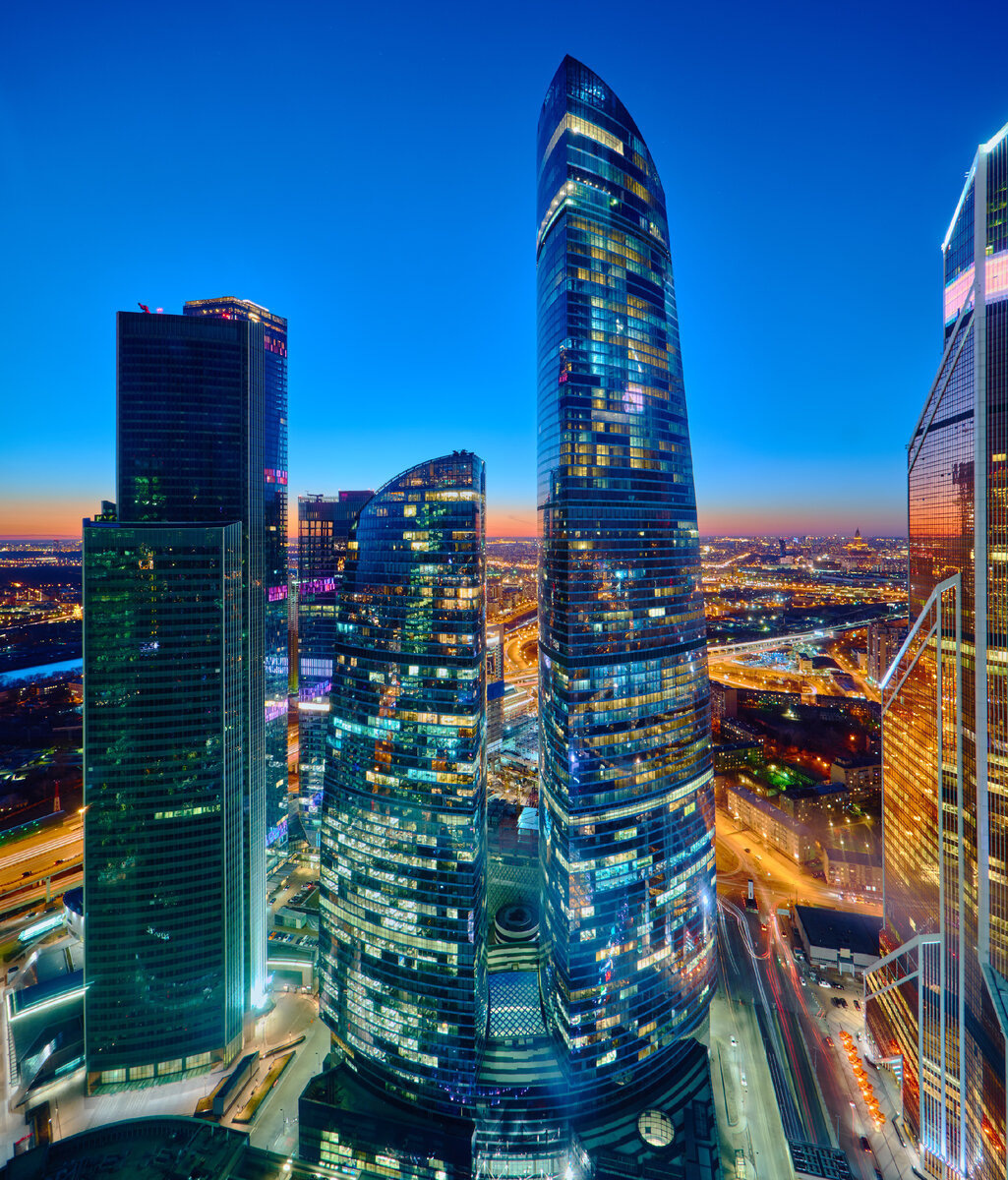© Dinozaurus / CC BY-SA 4.0 (Комплекс "Федерация" (373,7 м) — самый высокий небоскреб Москвы)