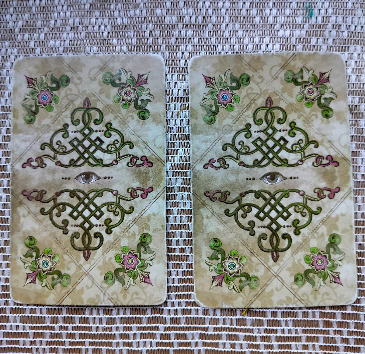 Выбираем карту 1/2