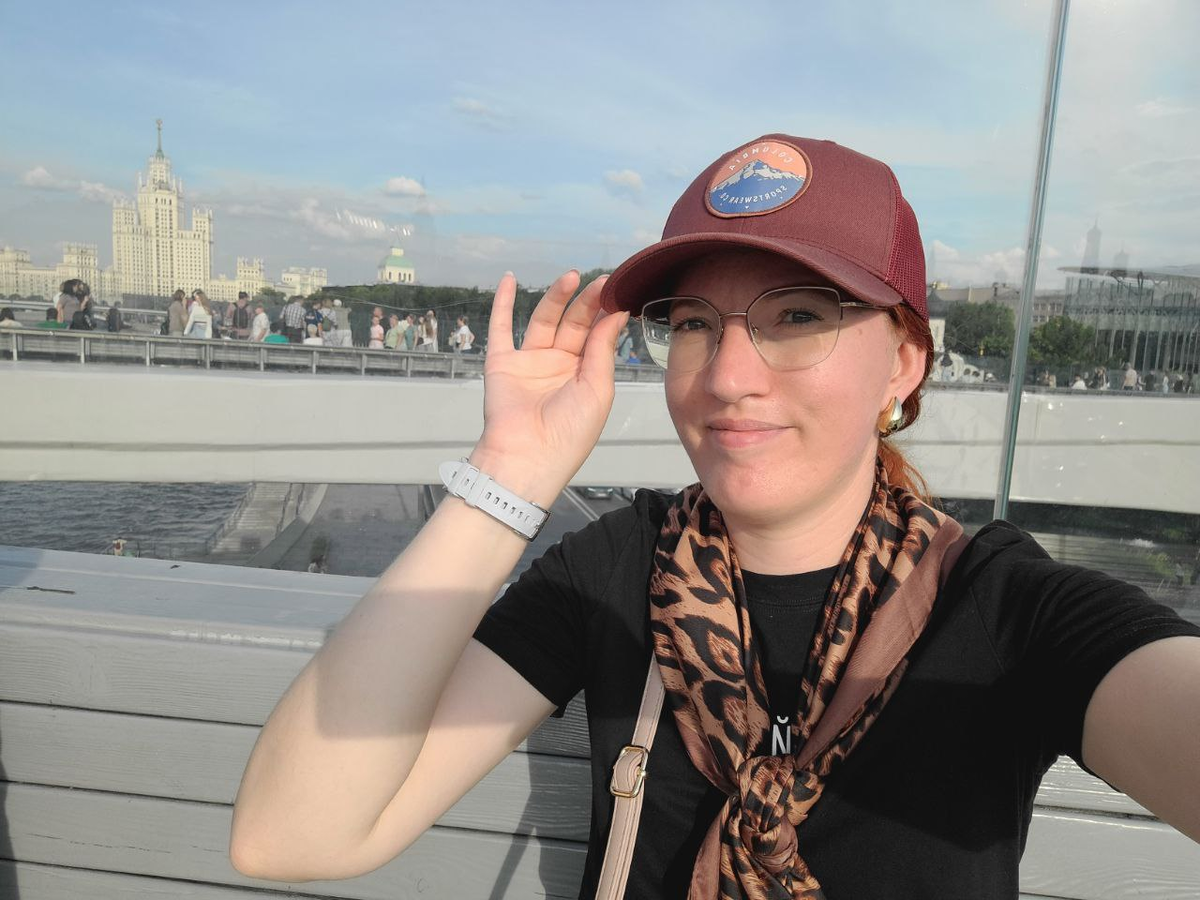 Привет, я Леся. Рассказываю о русском языке, культуре и вообще обо всём, что мне интересно