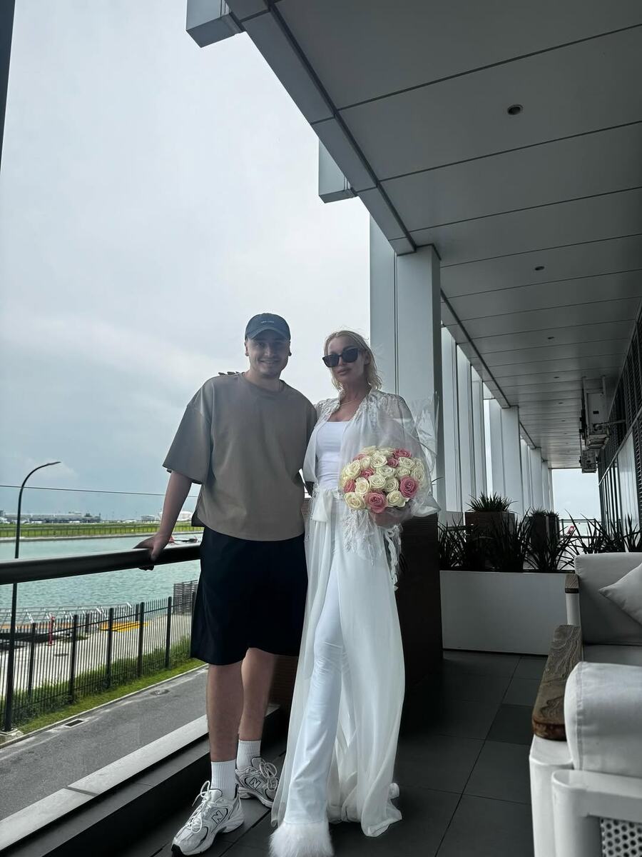 Анастасия Волочкова и Марчел Абабий. Фото: соцсети/@volochkova_art