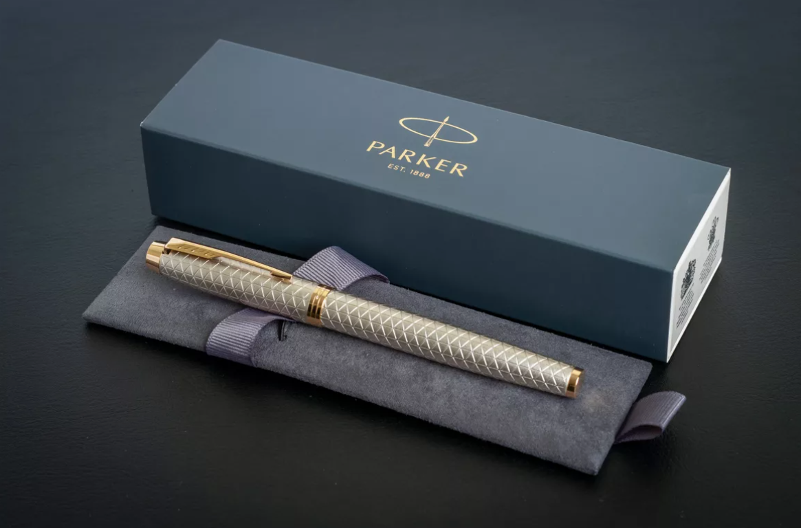 Варианты для подарков в деловом стиле