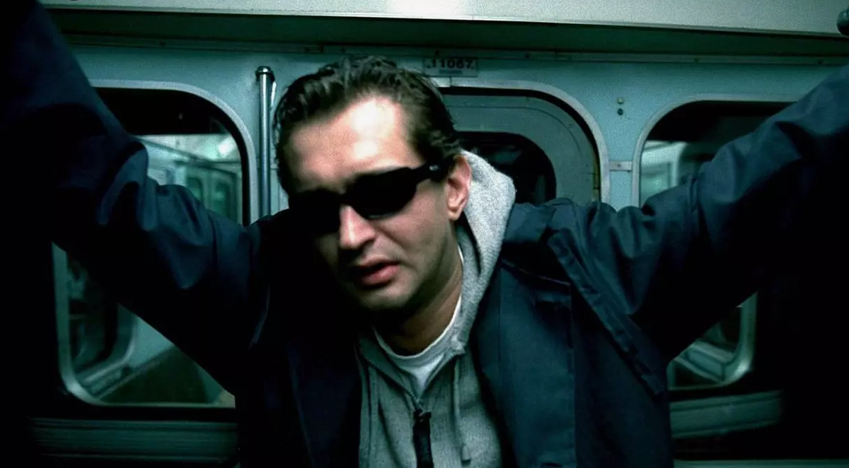 Кадр из фильма "Ночной дозор". Яндекс картинки.