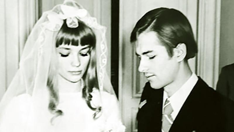 Игорь Ливанов и Татьяна Пискунова его первая жена. Яндекс картинки.