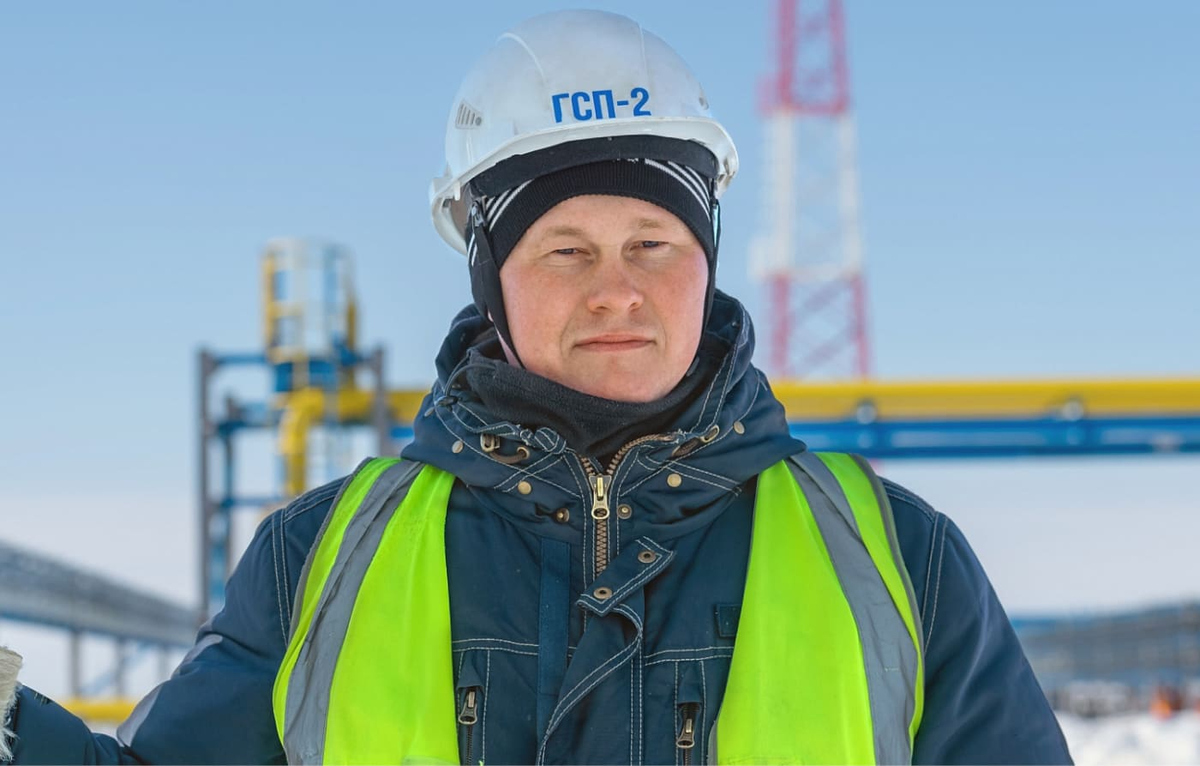 Ежегодная премия по итогам года ( 13-ая заработная плата) Премия ко Дню Нефтяника. 