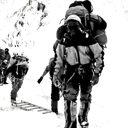 ледопад Кхумбу (Непал, Гималаи)