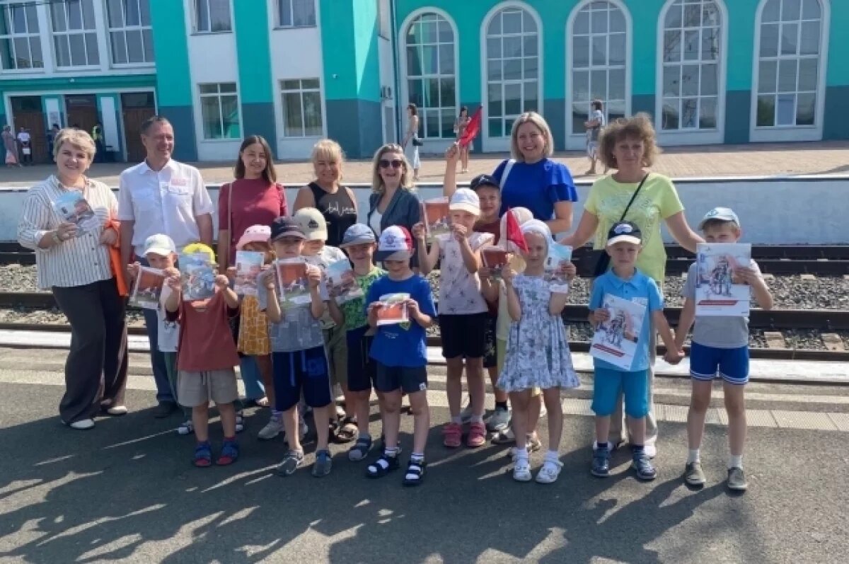    Для детсадовцев Кемерова на ж/д вокзале прошла профилактическая акция