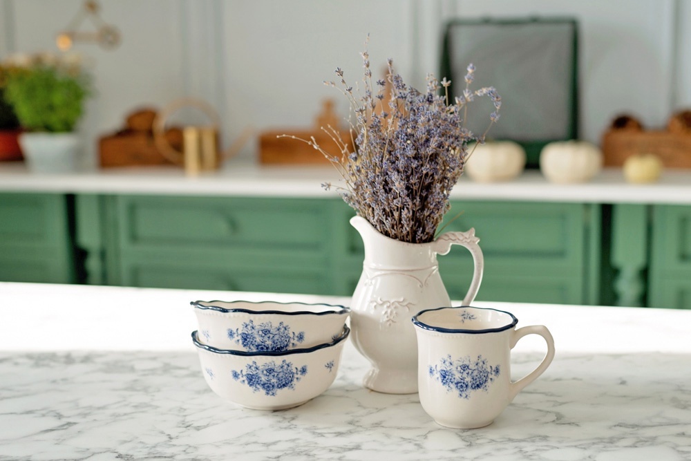    Выбирая прованс, вы обеспечиваете в доме природную эстетику и создаете пространство, наполненное умиротворением. / iStock