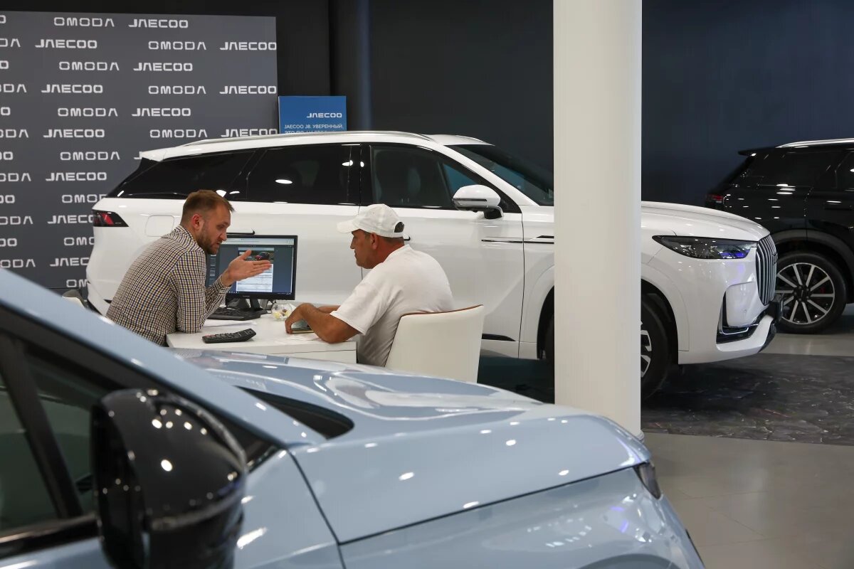    В Тюмени начнут продавать автомобили нового бренда Tenet