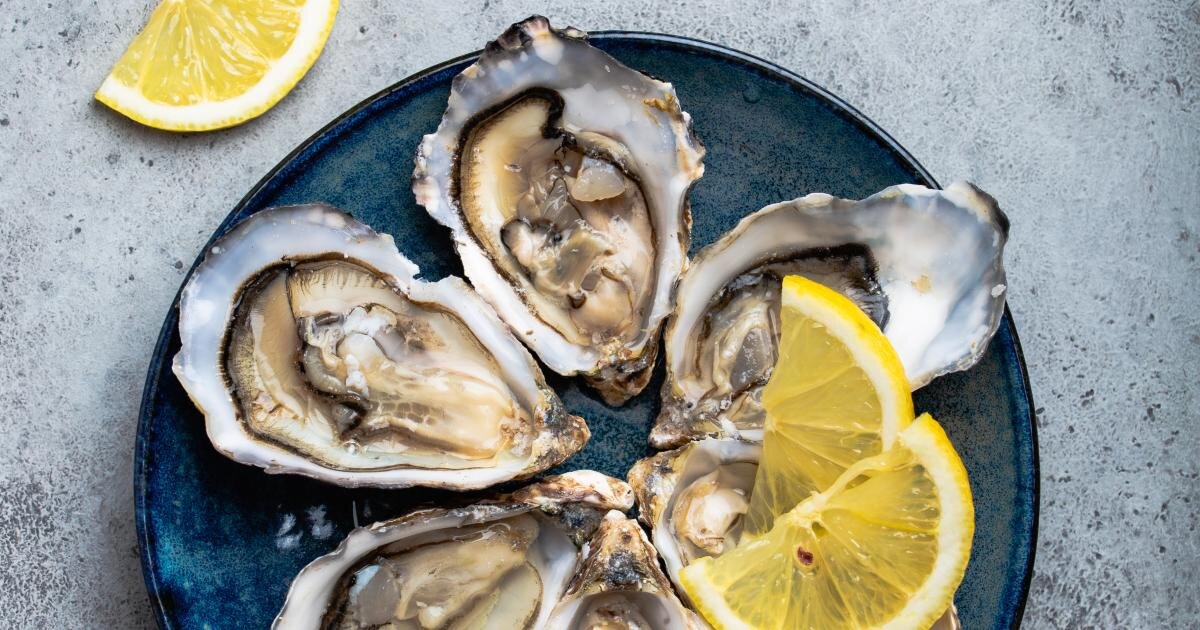 Готовые к употреблению устрицы