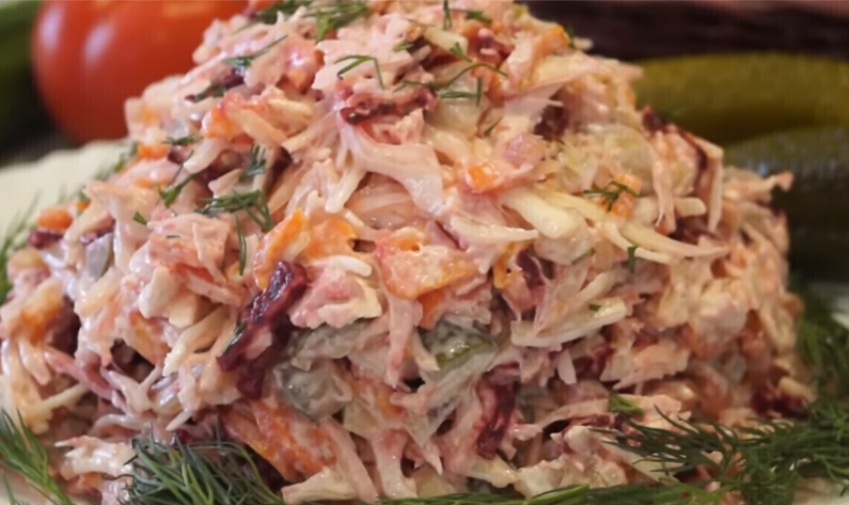 Салат "Бюджетный". Ооочень Вкусно, Просто и Недорого!