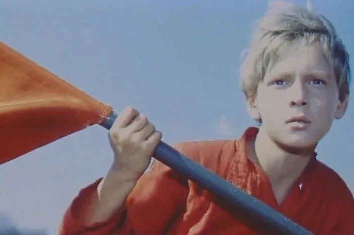 Источник: кадр из к/ф "Сказка о Мальчише-Кибальчише", реж. Евгений Шерстобитов, сцен. Аркадий Гaйдар / Kinopoisk