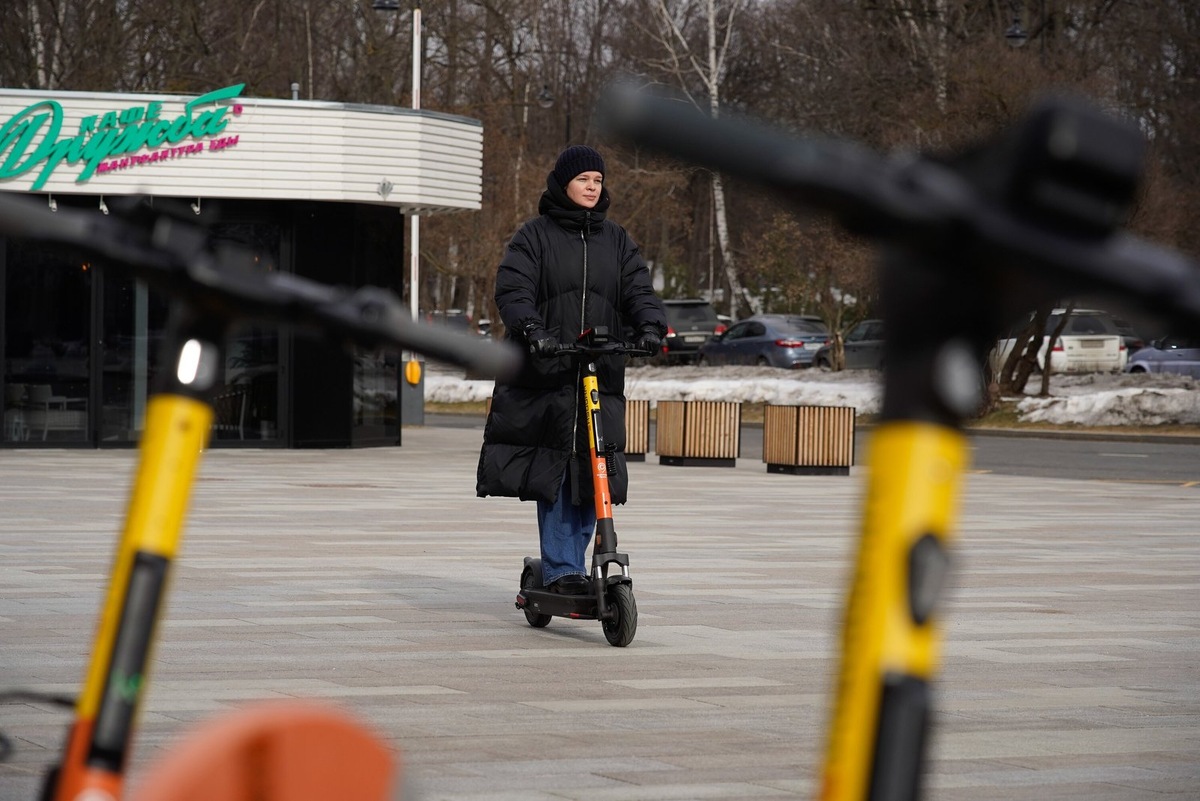    Запрет объясняется тем, что в городе не создана инфраструктура, позволяющая безопасно передвигаться на СИМ