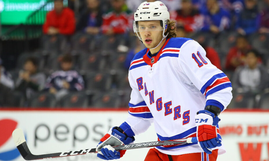    Панарин заявил, что рад вернуться в Россию. Фото: Global Press Look