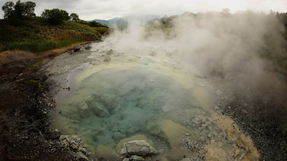    ТАЙНА КИПЯЩИХ РЕК Где в джунглях вода закипает без огня