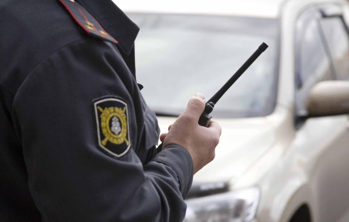    В Сургуте свадебный кортеж нарушил ПДД