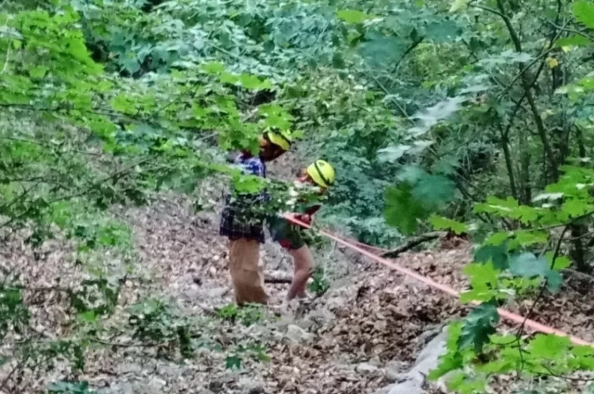    У спасателей в Крыму ушло девять часов на спуск туристов с горы