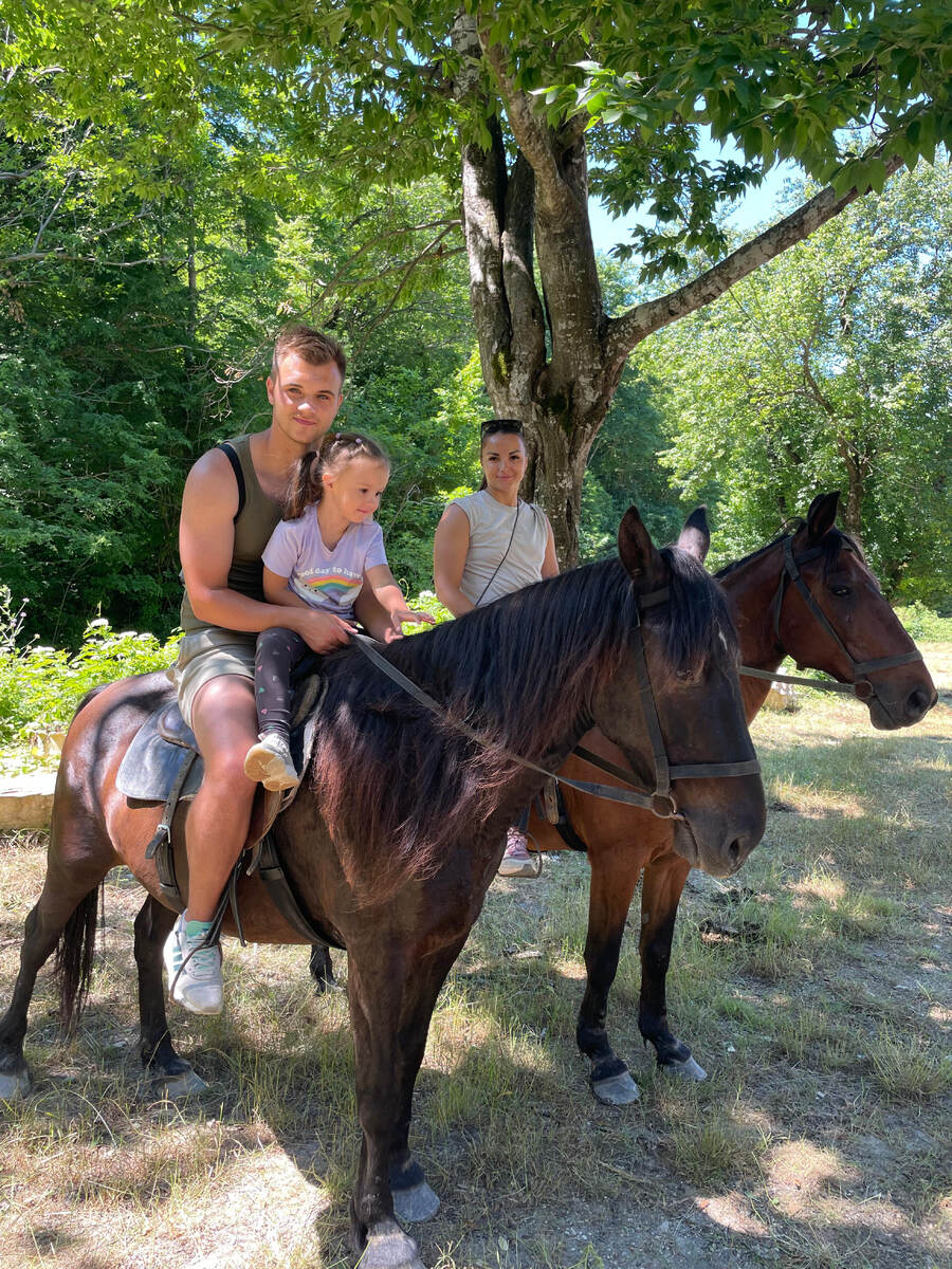    "В этом году получился по-настоящему семейный отпуск!"