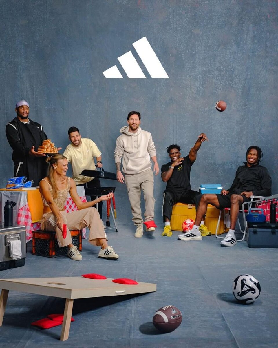    adidas
