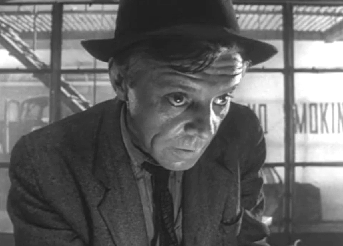 Кадр из кинофильма "Монета", 1962 г., режиссеры и сценаристы Александр Алов, Владимир Наумов, композитор Николай Каретников (скриншот) 