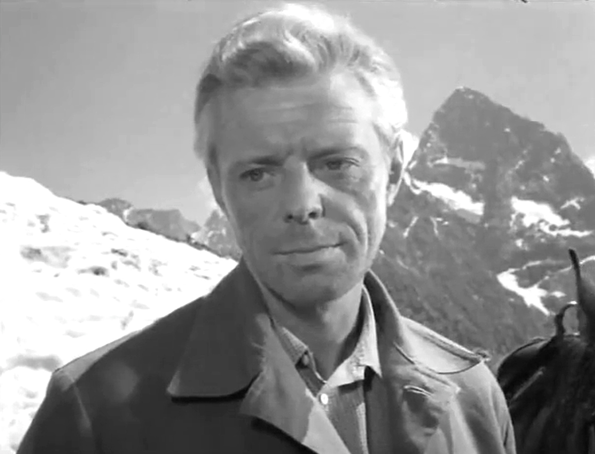 Кадр из кинофильма "Коротко лето в горах", 1963 г., режиссер Аида Манасарова, сценарист Николай Атаров, композитор Роман Леденёв (скриншот) 