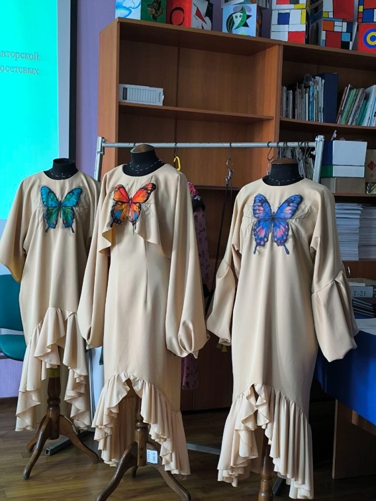 Листайте вправо, чтобы увидеть больше изображений