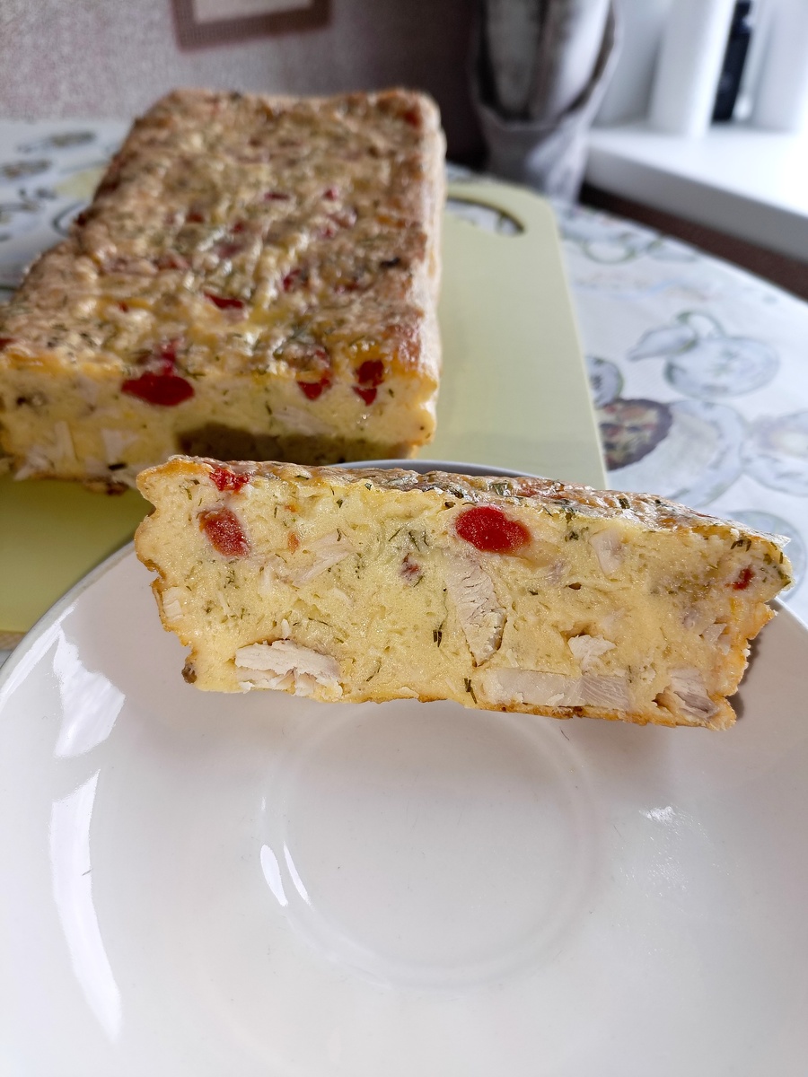 Вкусный пирог с курицей. Фото автора 