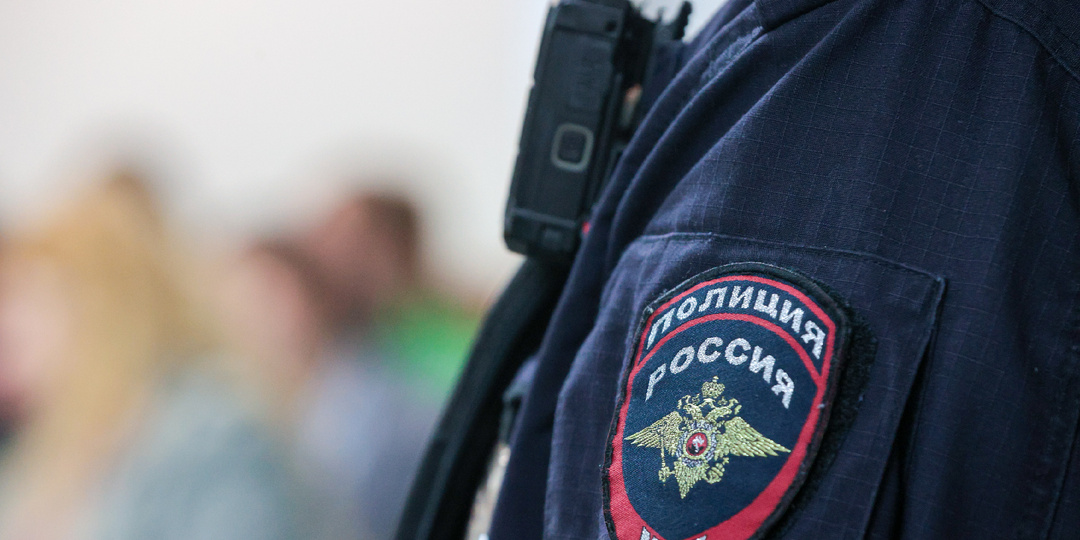 По делу учительницы, которые полицейские по ошибке приняли за закладчицу, возбуждено дело