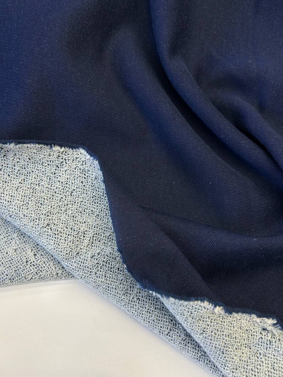 Хлопок 100%
Ширина: 183 см
Арт.: 2201475
Цена: 1450₽/м 
