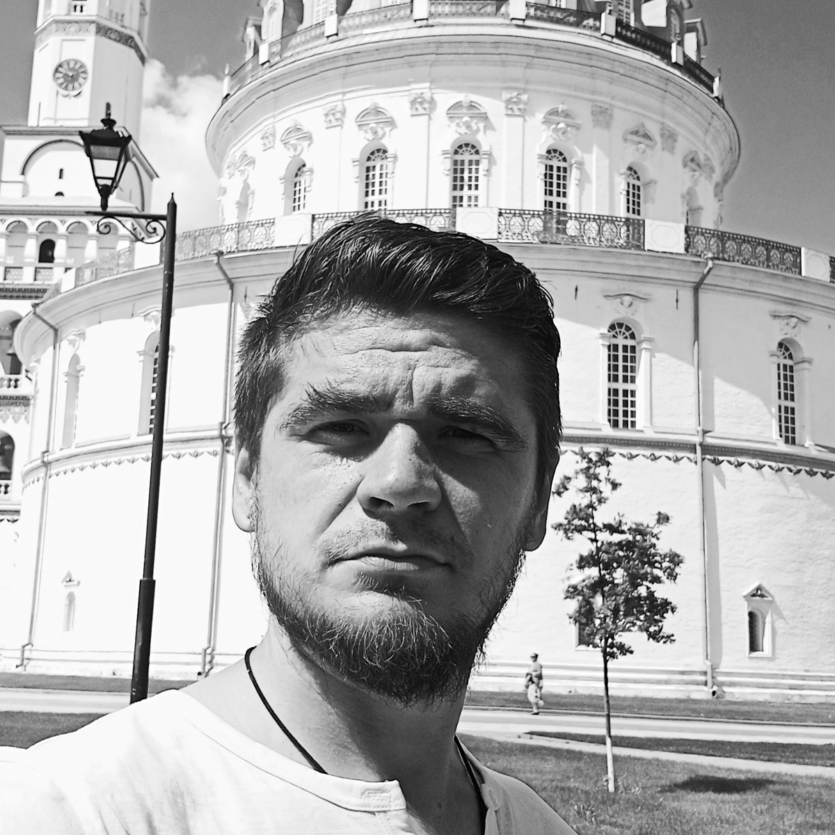 Господь нас всех любит