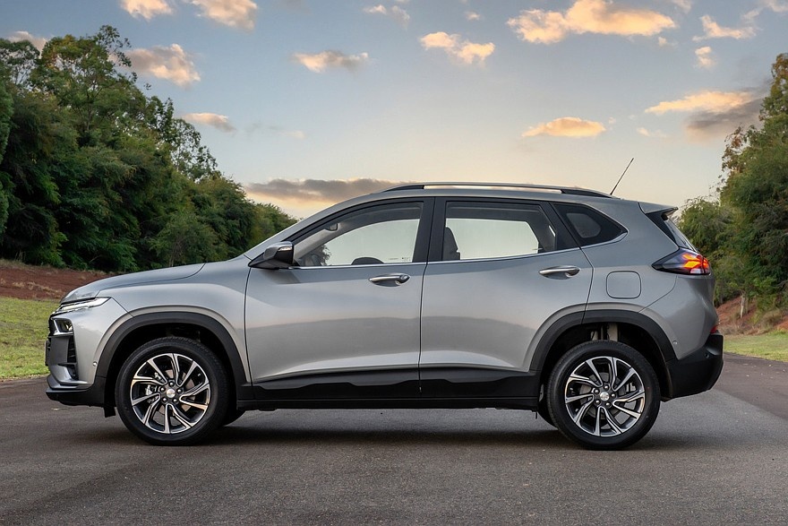    Предтоповый Chevrolet Tracker Premier