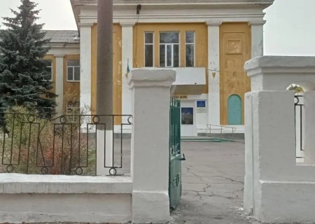    Украинские школы всё чаще превращаются в казармы и склады ВСУ