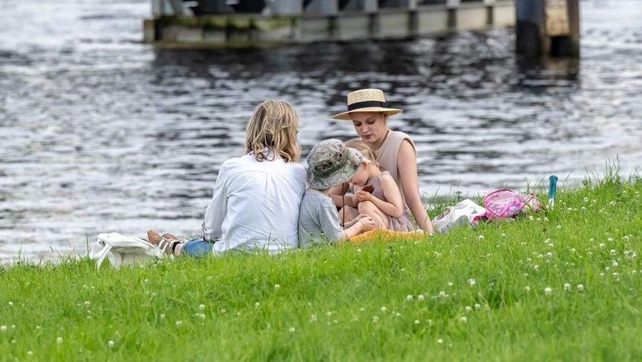    Вторая половина лета обещает быть тёплой и комфортной. Автор фото: Тихонов Михаил