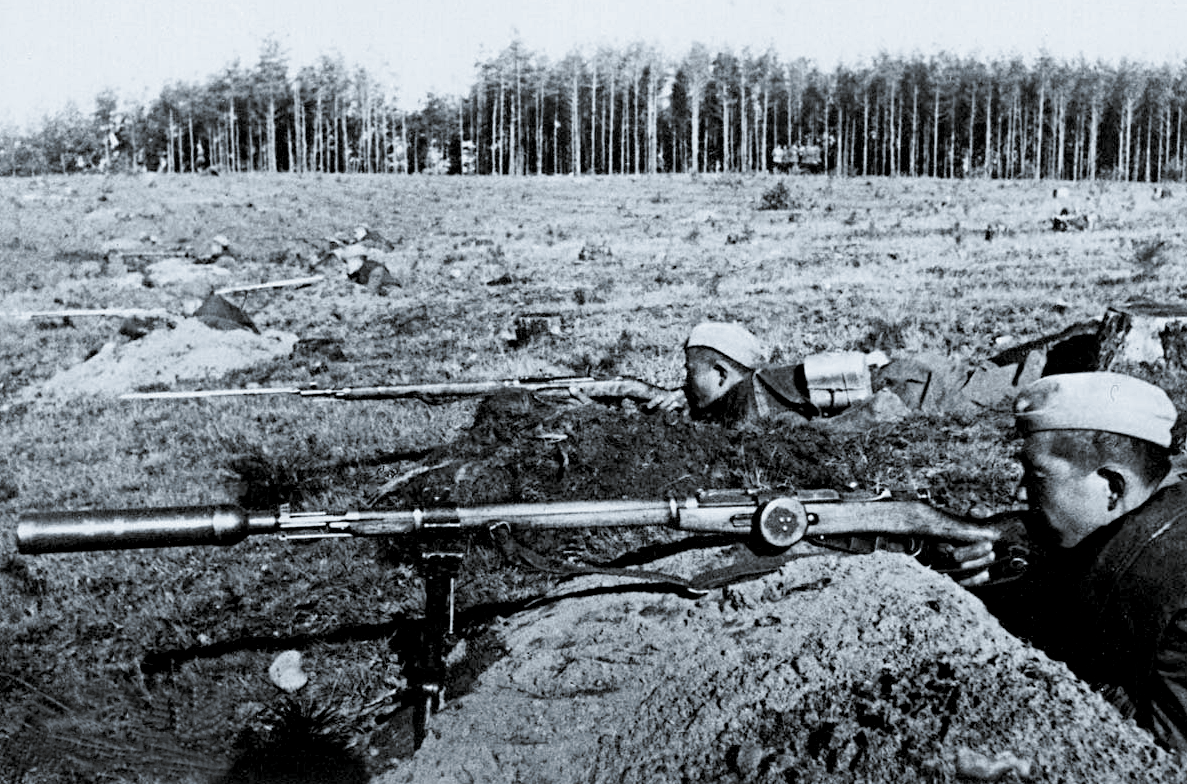 Винтовочный гранатомет Дьяконова на передовой.