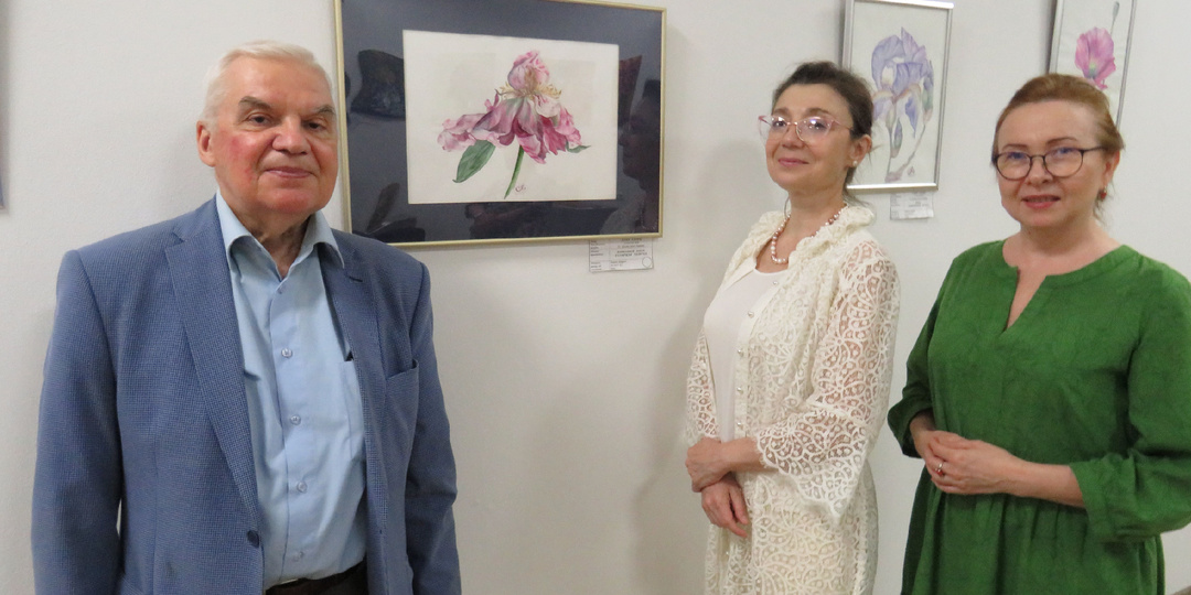 Открытие выставки художника Ланы Ларец в библиотеке им. Чернышевского.