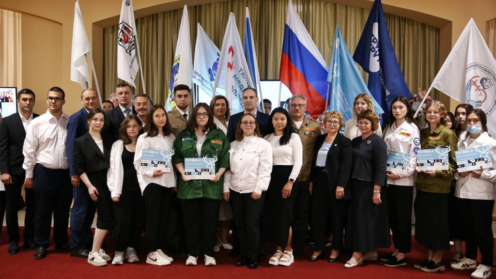    В Югре создан первый студенческий медицинский отряд «Нум Хор»